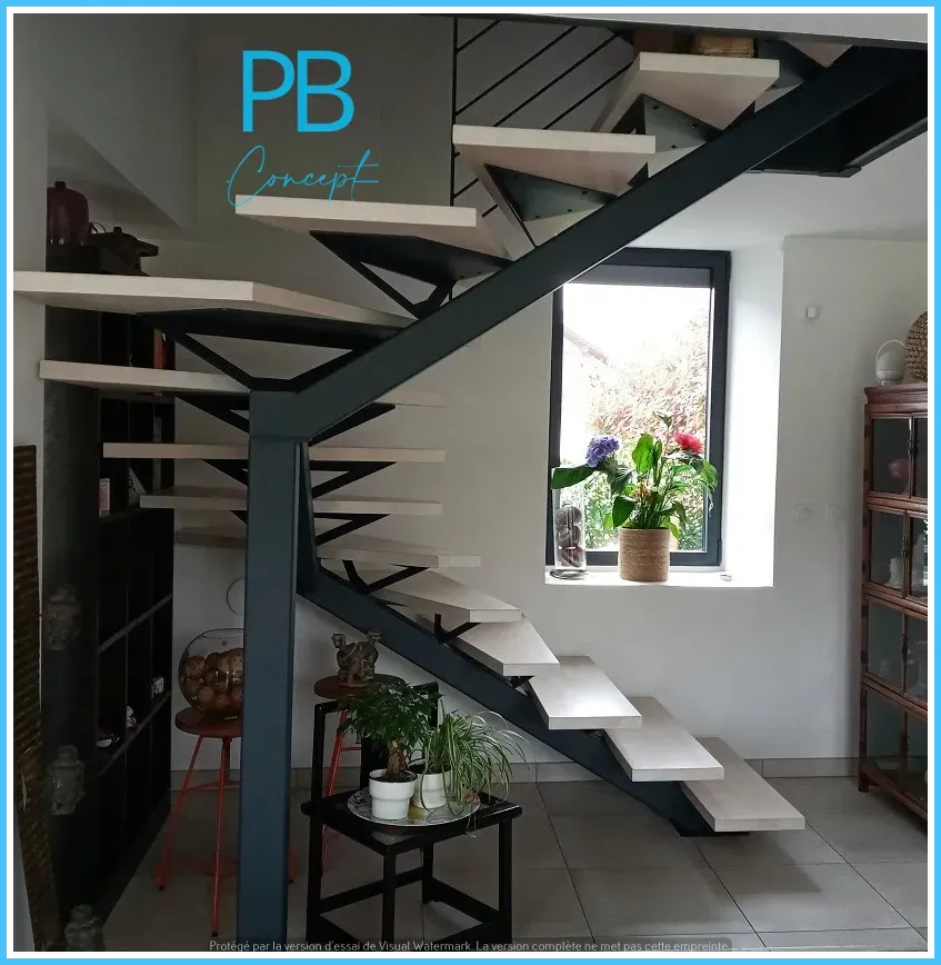 ESCALIER QUART TOURANT